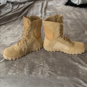 Rocky boots s2v Special Ops tan Military size 10!!
